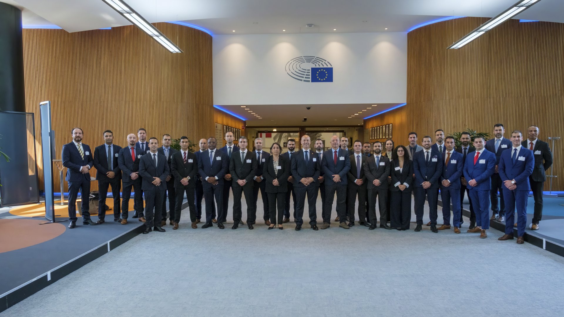 IUM leva auditores aos centros de decisão da NATO e da União Europeia